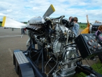 Ukázka motorů Rols Royce